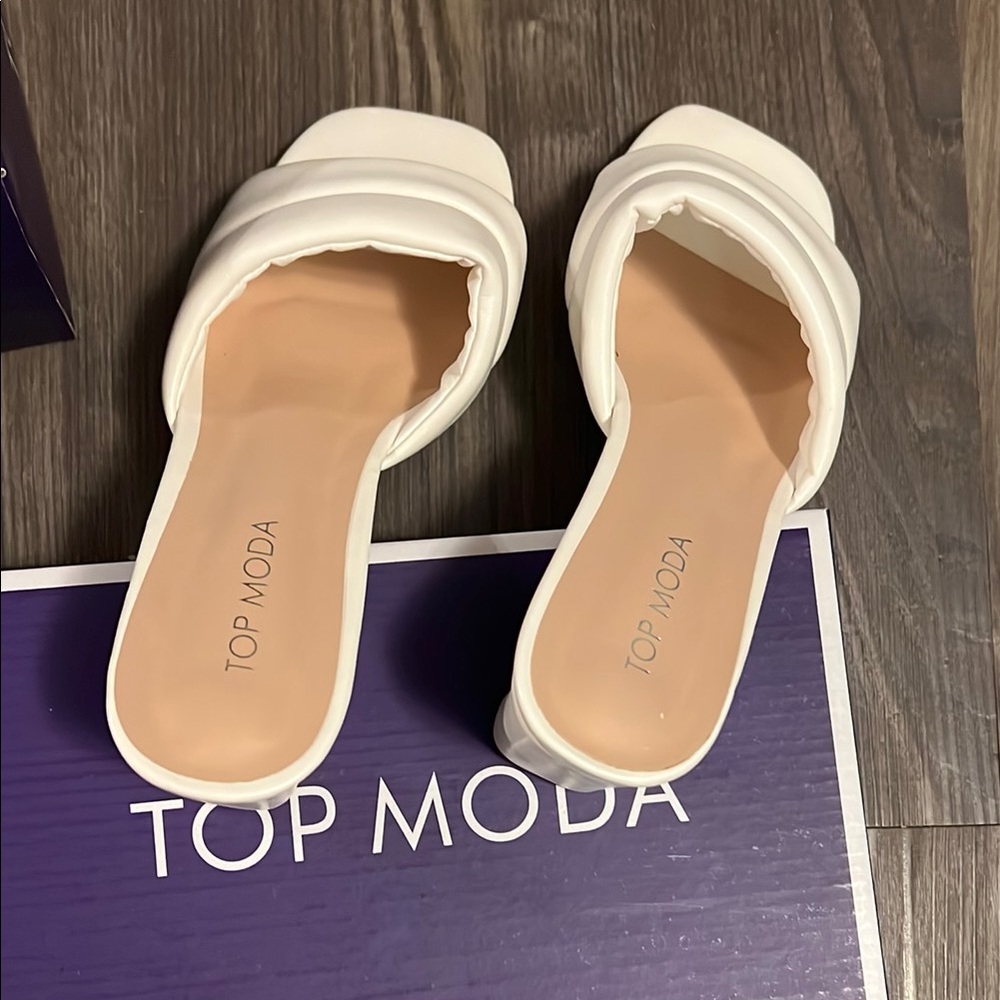 TOP Moda White Heels
